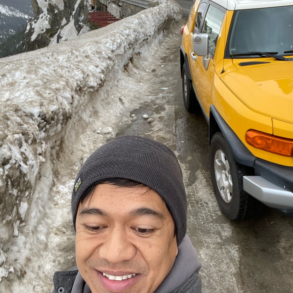 Meet your Posher, Dax